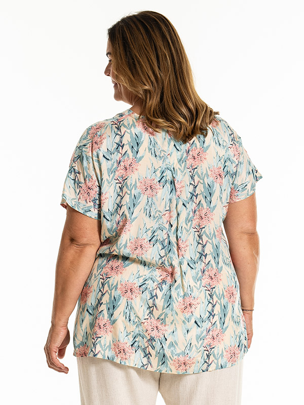 KATHLIN - Plus Size Blus fra Gozzip