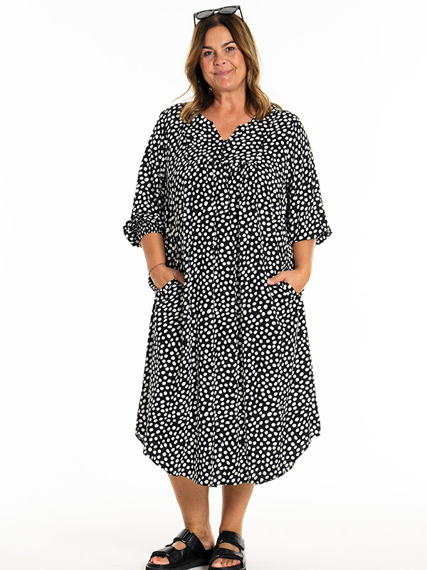 ALICE - Plus Size Klänning fra Gozzip
