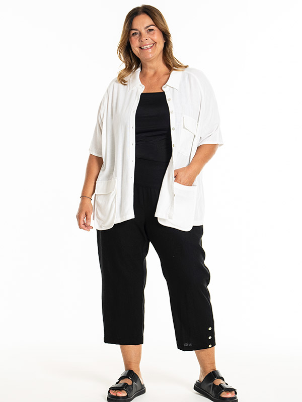 KIANNA - Plus Size Byxor fra Gozzip