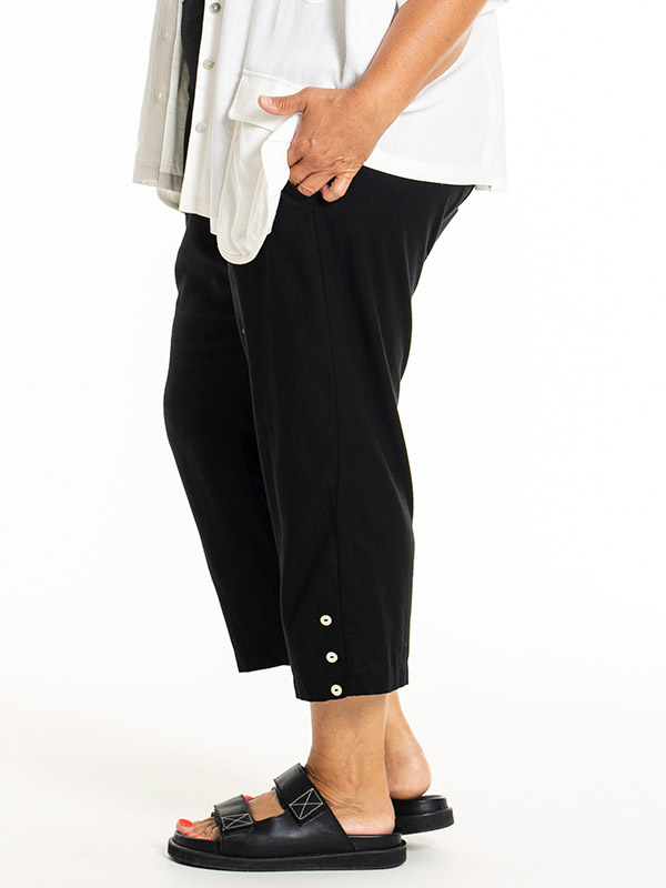 KIANNA - Plus Size Byxor fra Gozzip