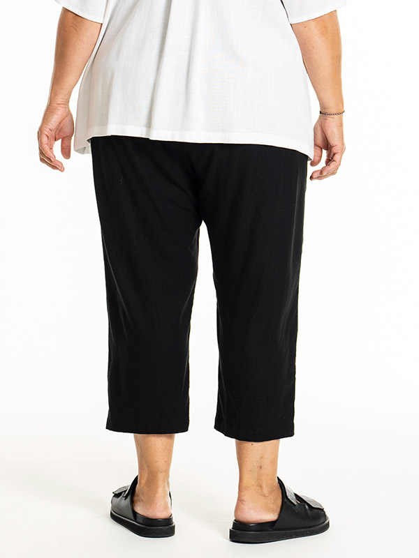 KIANNA - Plus Size Byxor fra Gozzip