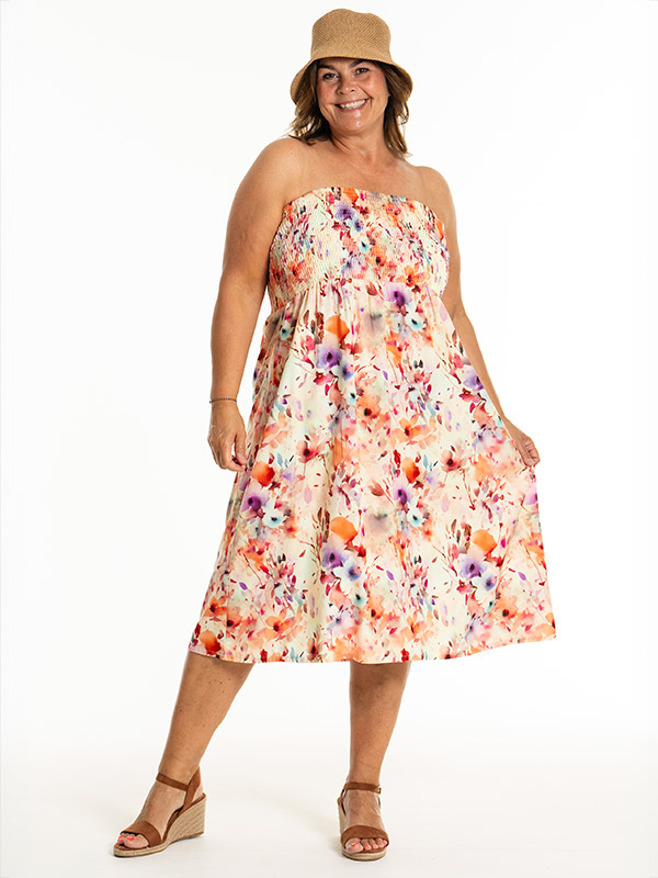 DIA - Plus Size Kjol fra Gozzip