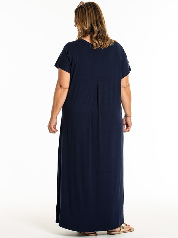 MARGIT - Plus Size Klänning fra Gozzip