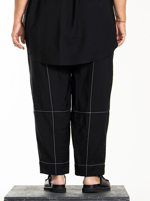 LOLLY - Plus Size Byxor fra Gozzip Black