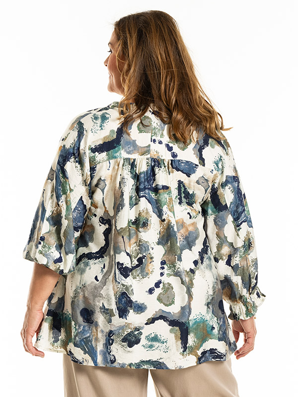 MALINA - Plus Size Blus fra Gozzip