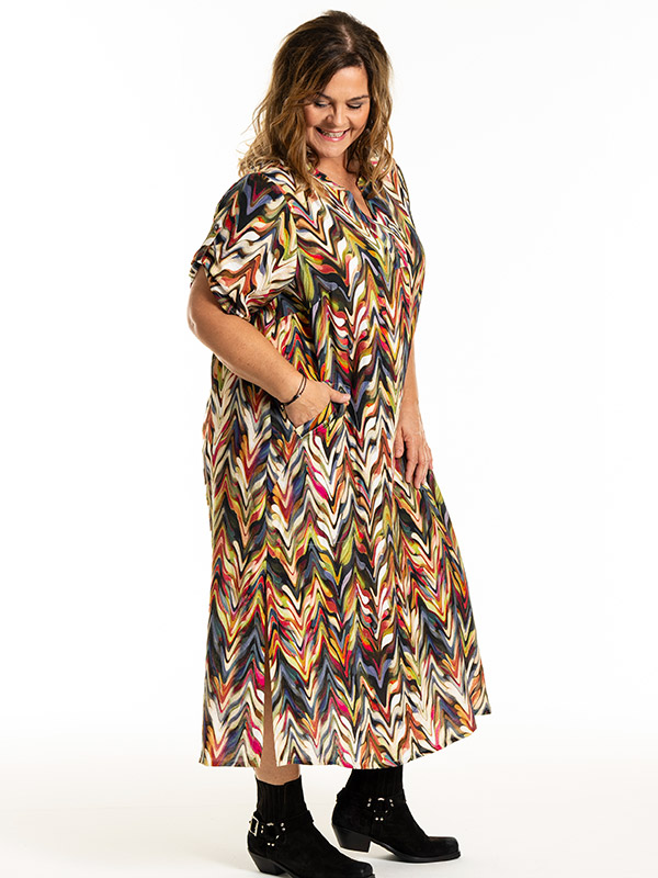 DONNA - Plus Size Klänning fra Gozzip