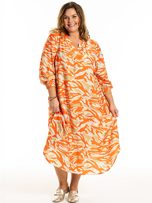 VALDIS - Plus Size Klänning fra Gozzip