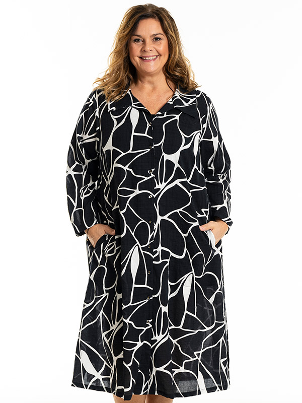 MILLA - Plus Size Klänning fra Gozzip