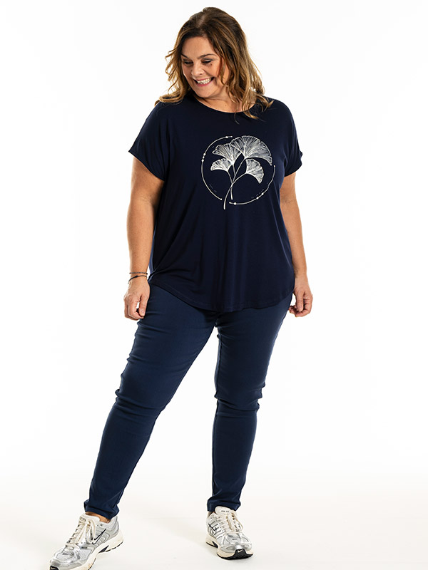 GITTE - Plus Size T-shirt fra Gozzip