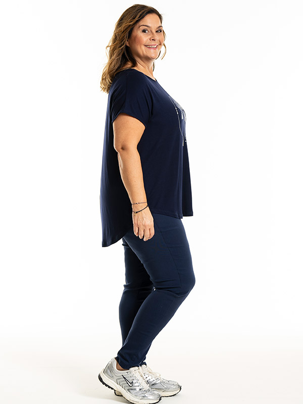 GITTE - Plus Size T-shirt fra Gozzip