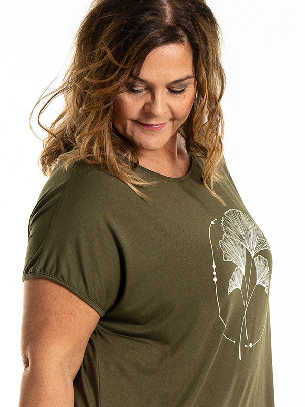 GITTE - Plus Size T-shirt fra Gozzip