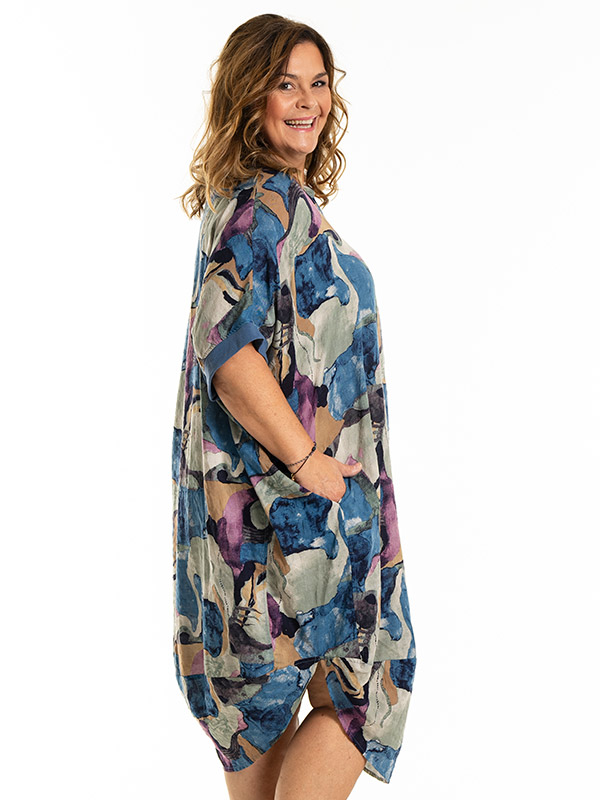 MUNA - Plus Size Klänning fra Gozzip
