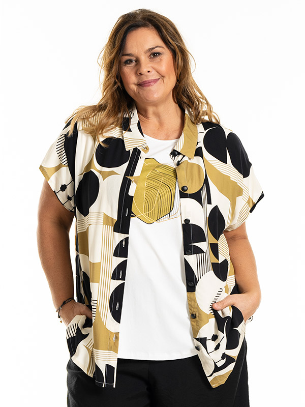 KAISA - Plus Size Skjorta fra Gozzip