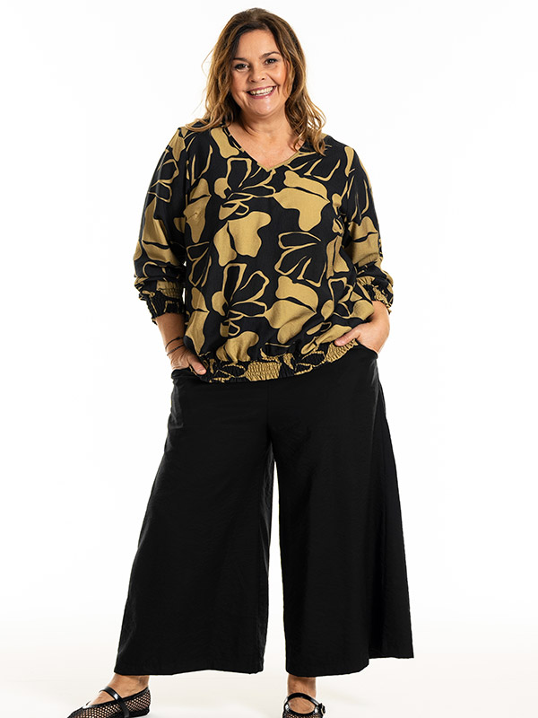 MIRABELLE - Plus Size Blus fra Gozzip