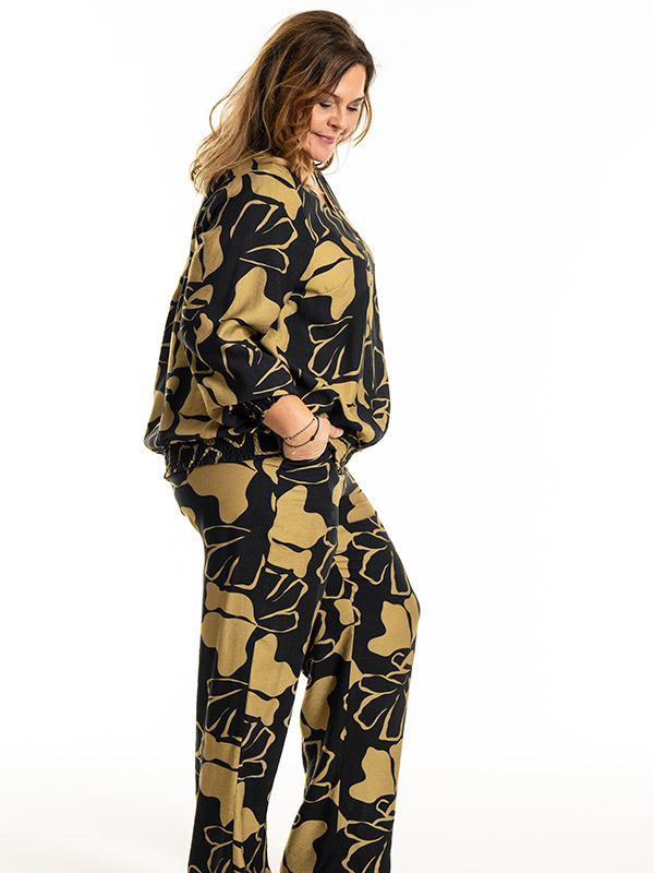 MIRABELLE - Plus Size Blus fra Gozzip