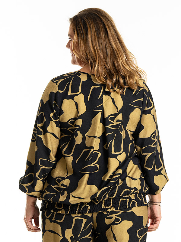 MIRABELLE - Plus Size Blus fra Gozzip