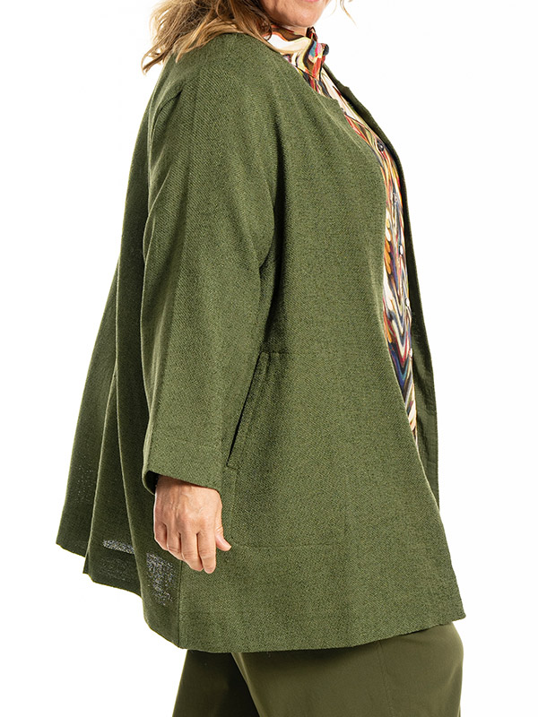 JOSEFIN - Plus Size Kofta fra Gozzip