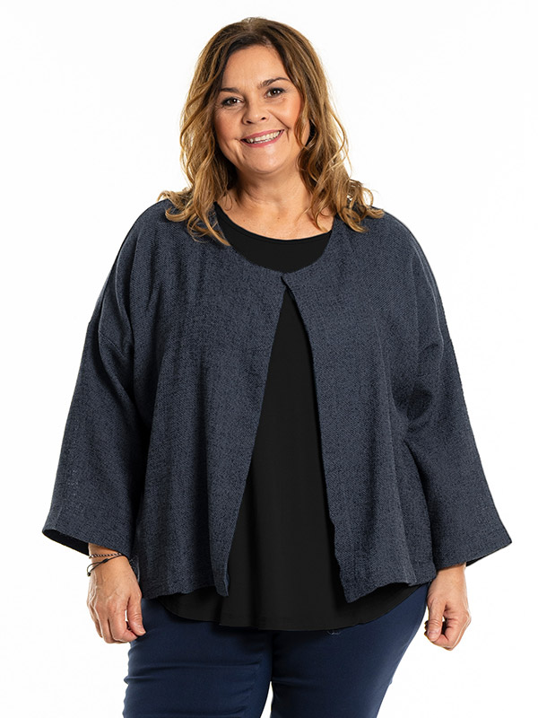 FIVA - Plus Size Kofta fra Gozzip