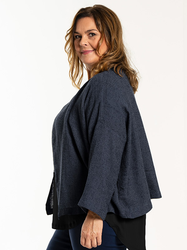 FIVA - Plus Size Kofta fra Gozzip
