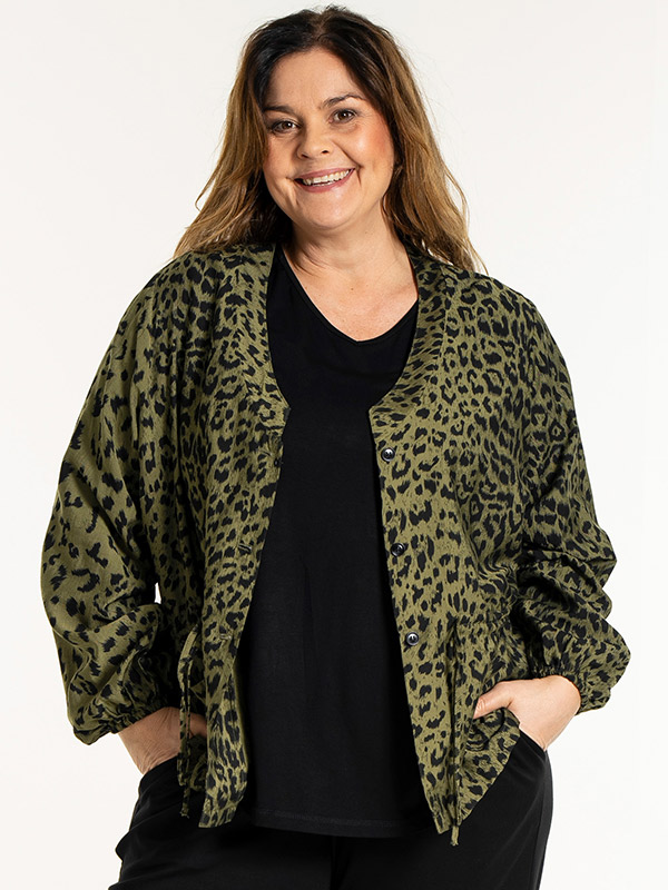 ELLIE - Plus Size Jacka fra Gozzip