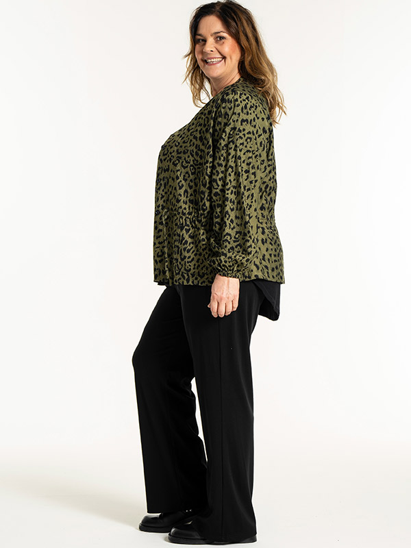 ELLIE - Plus Size Jacka fra Gozzip