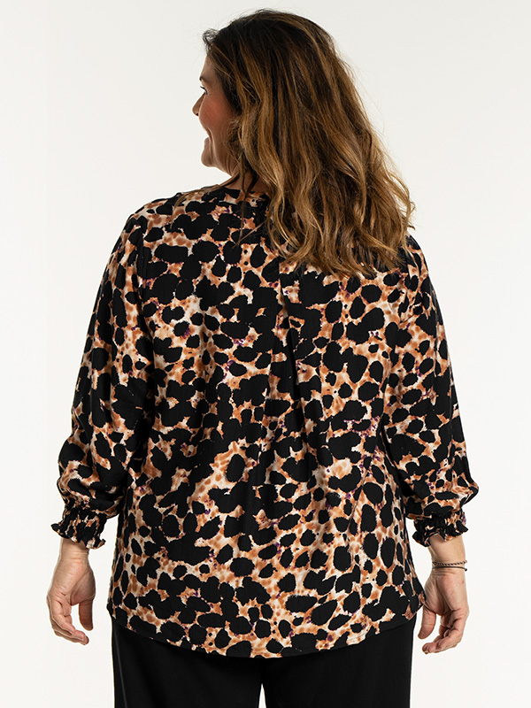 KETTY - Plus Size Blus fra Gozzip