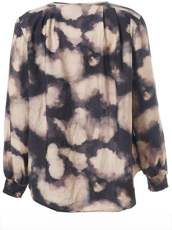 GANNIKA - Plus Size Blus fra Gozzip