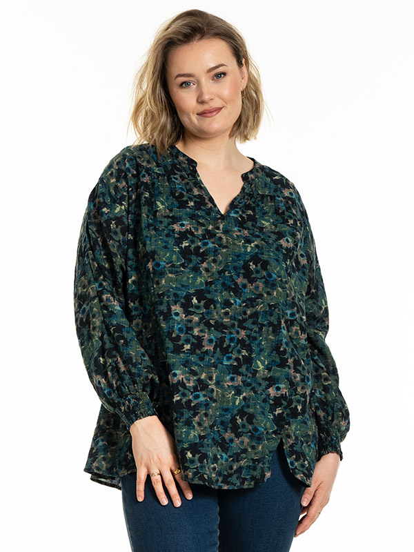 GMALINA - Plus Size Blus fra Gozzip