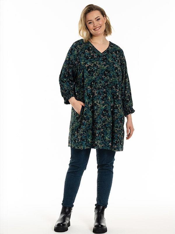 GMETA - Plus Size Tunika fra Gozzip