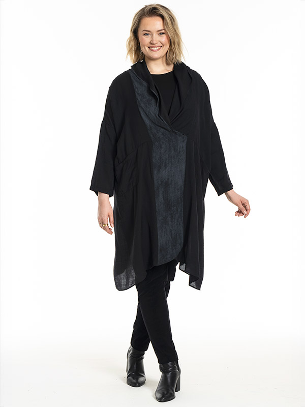 GESTER - Plus Size Klänning fra Gozzip