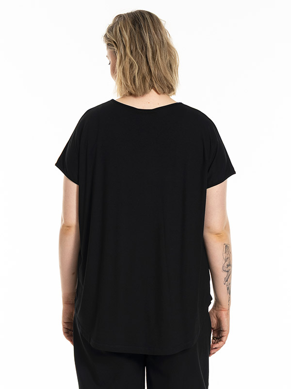 GITTE - Plus Size T-shirt fra Gozzip