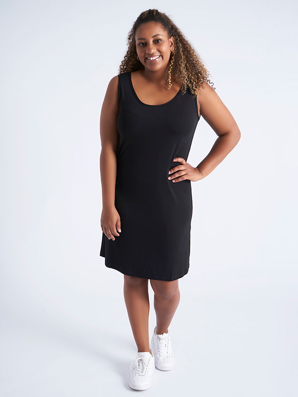 AINA - Plus Size Klänning fra Pont Neuf