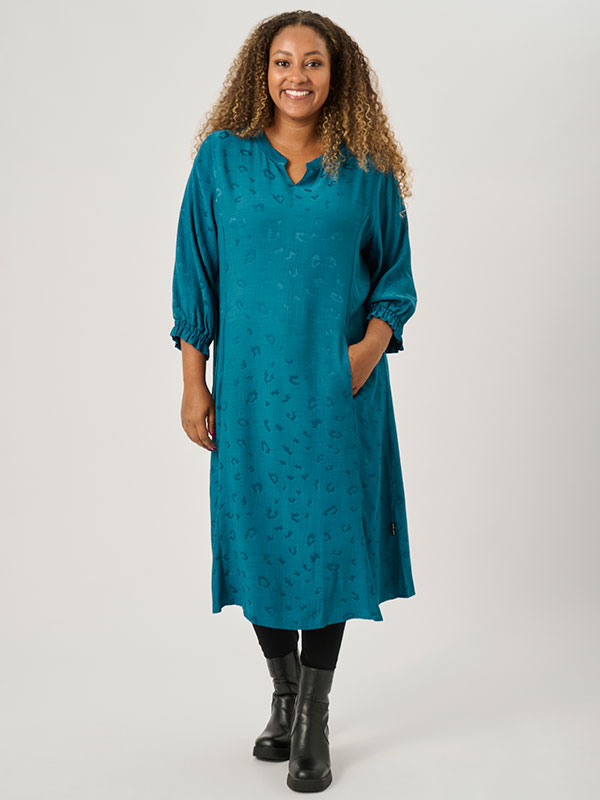 AULINE - Plus Size Klänning fra Pont Neuf