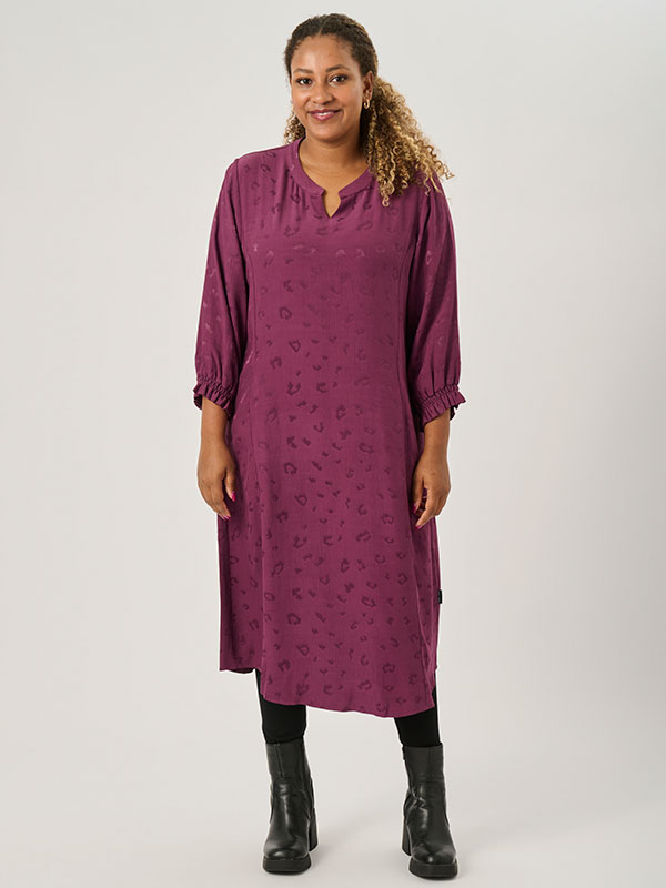 AULINE - Plus Size Klänning fra Pont Neuf