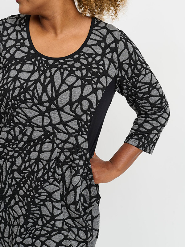 BIANCO - Plus Size Klänning fra Pont Neuf