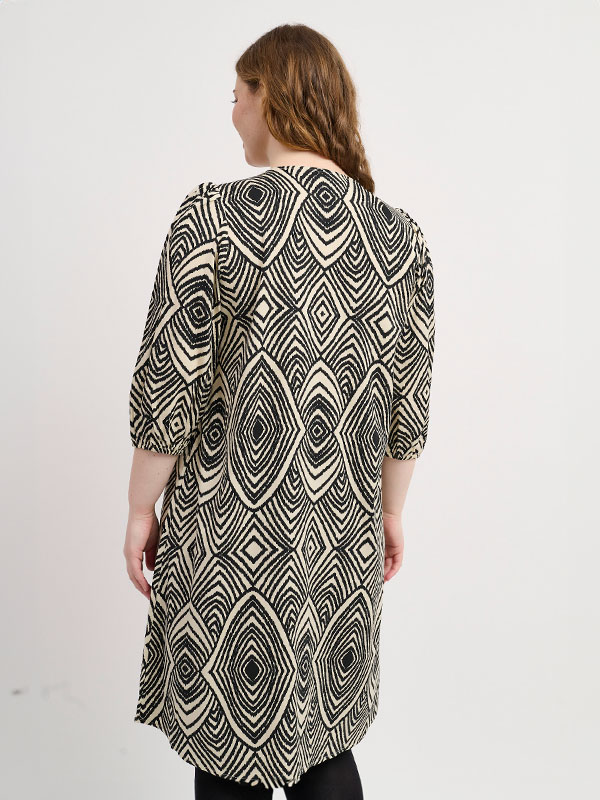 DENA - Plus Size Klänning fra Pont Neuf