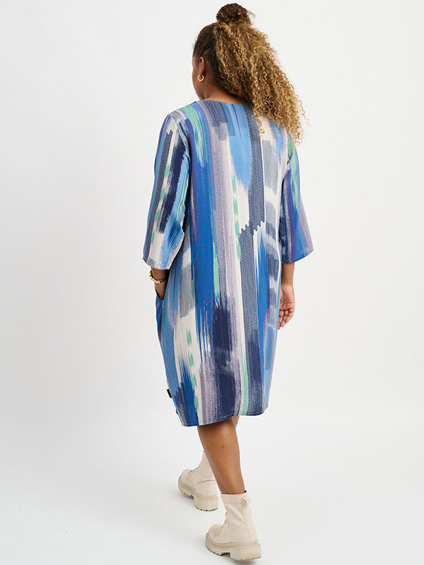 YELLA - Plus Size Klänning fra Pont Neuf