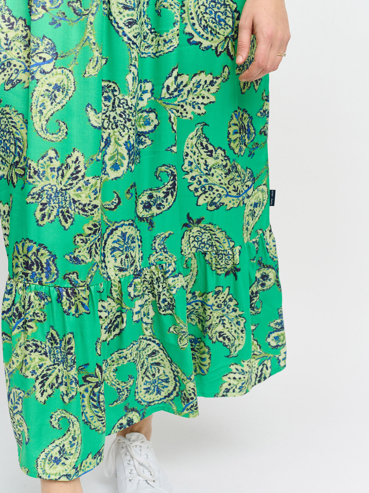 PRUDENCE - Grön viskosklänning med mönster fra Pont Neuf