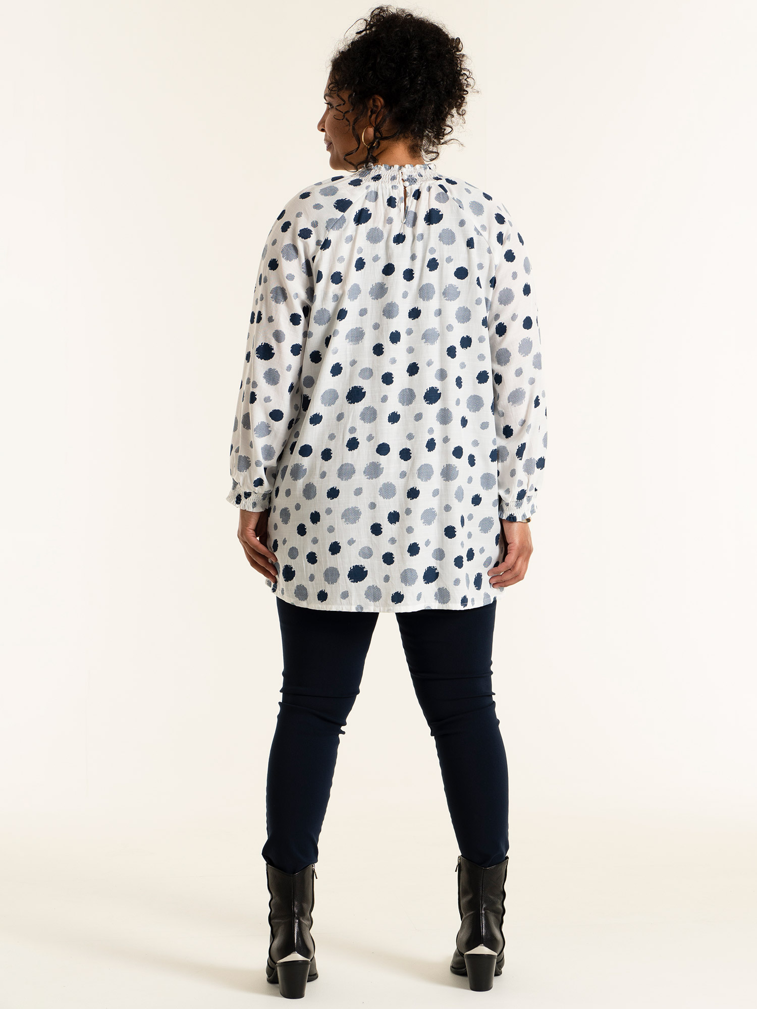 FIGEN  - Plus Size Tunika fra Studio
