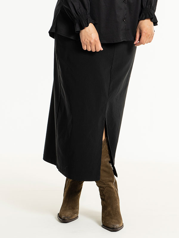 ATALIE - Plus Size Kjol fra Studio