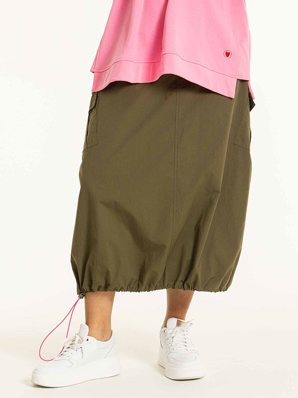 BRIANNA - Plus Size Kjol fra Studio