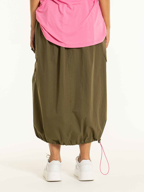 BRIANNA - Plus Size Kjol fra Studio