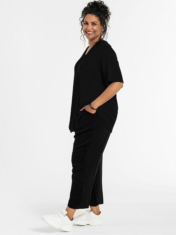 LYKKE - Plus Size Blus fra Studio