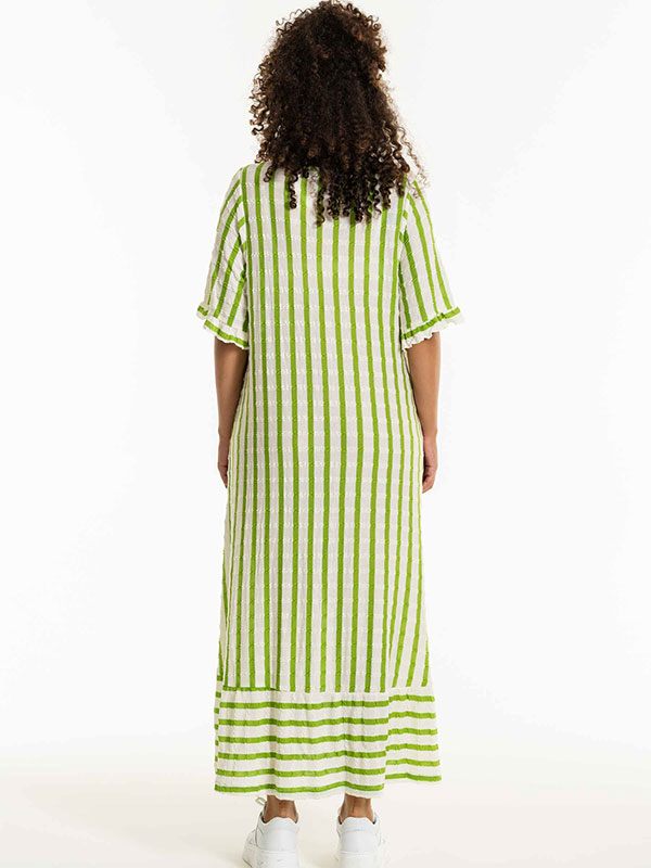 DORIA - Plus Size Klänning fra Studio