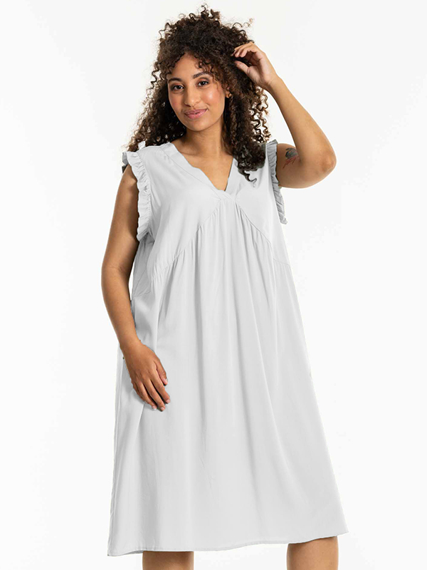 DUSINE - Plus Size Klänning fra Studio