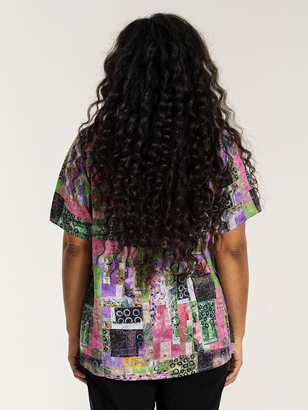 HANNA - Plus Size Blus fra Studio