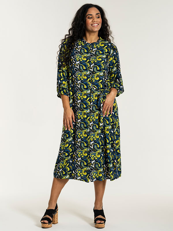 BRIANNE - Plus Size Klänning fra Studio