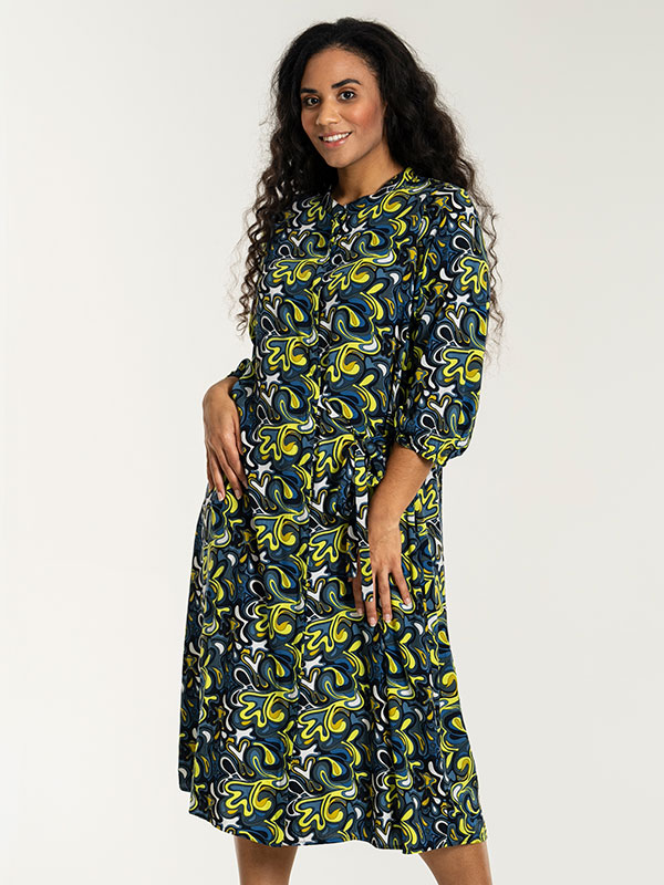 BRIANNE - Plus Size Klänning fra Studio
