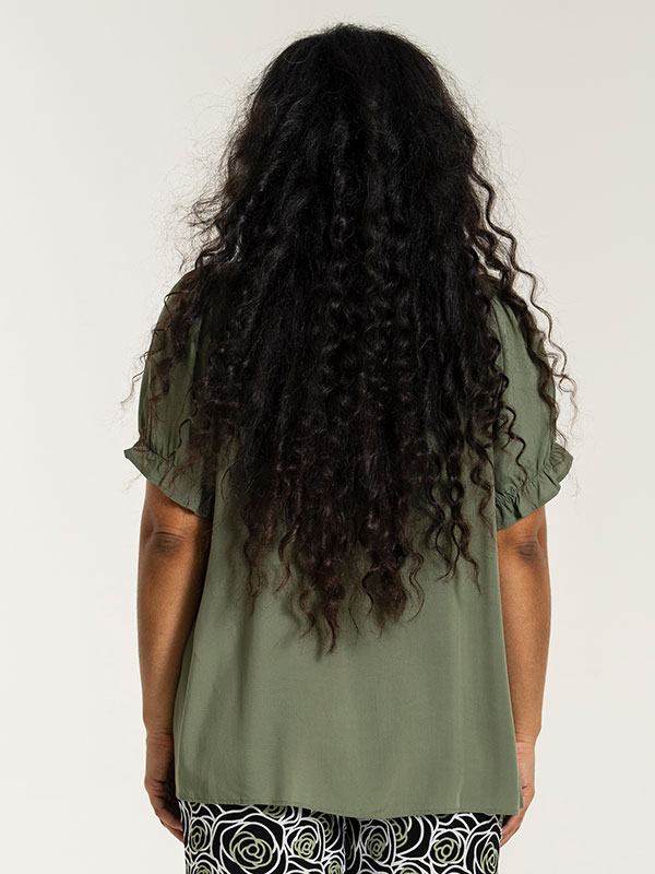 FOZIA - Plus Size Blus fra Studio