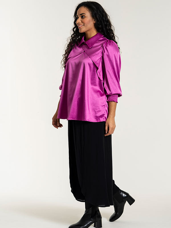 FYLLA - Plus Size Byxor fra Studio